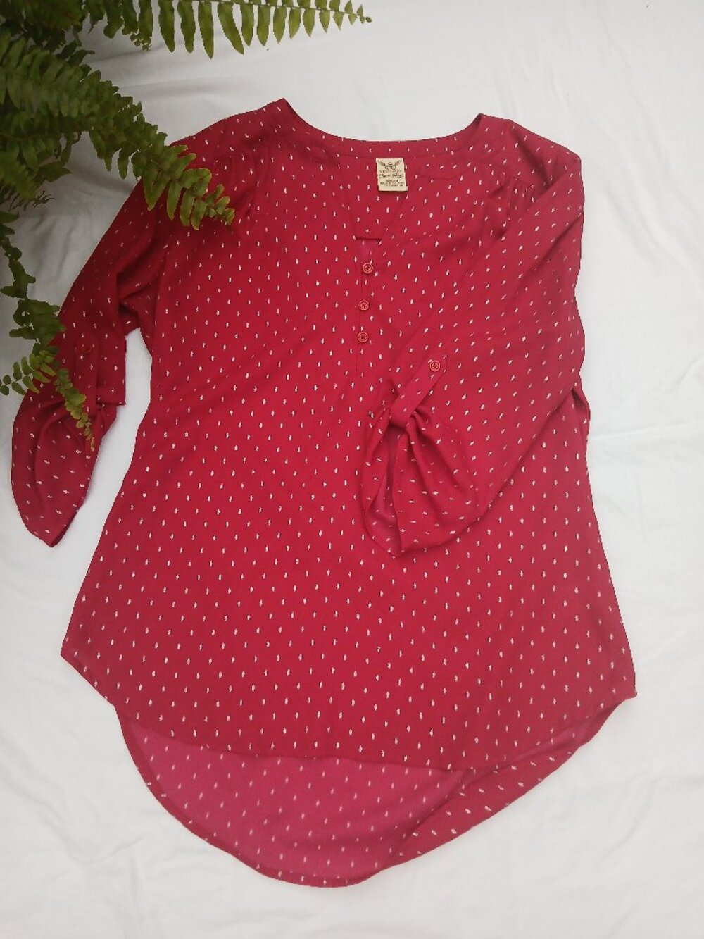 Faded Glory Red W/Silver Sparkle Dot Print Henley Roll-Tab Blouse